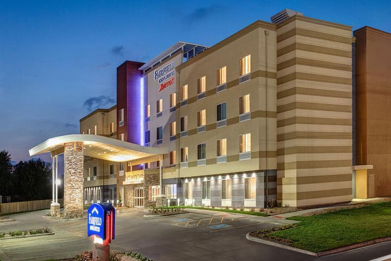 Fairfield Inn & Suites By Marriott Belle Vernon Exterior foto